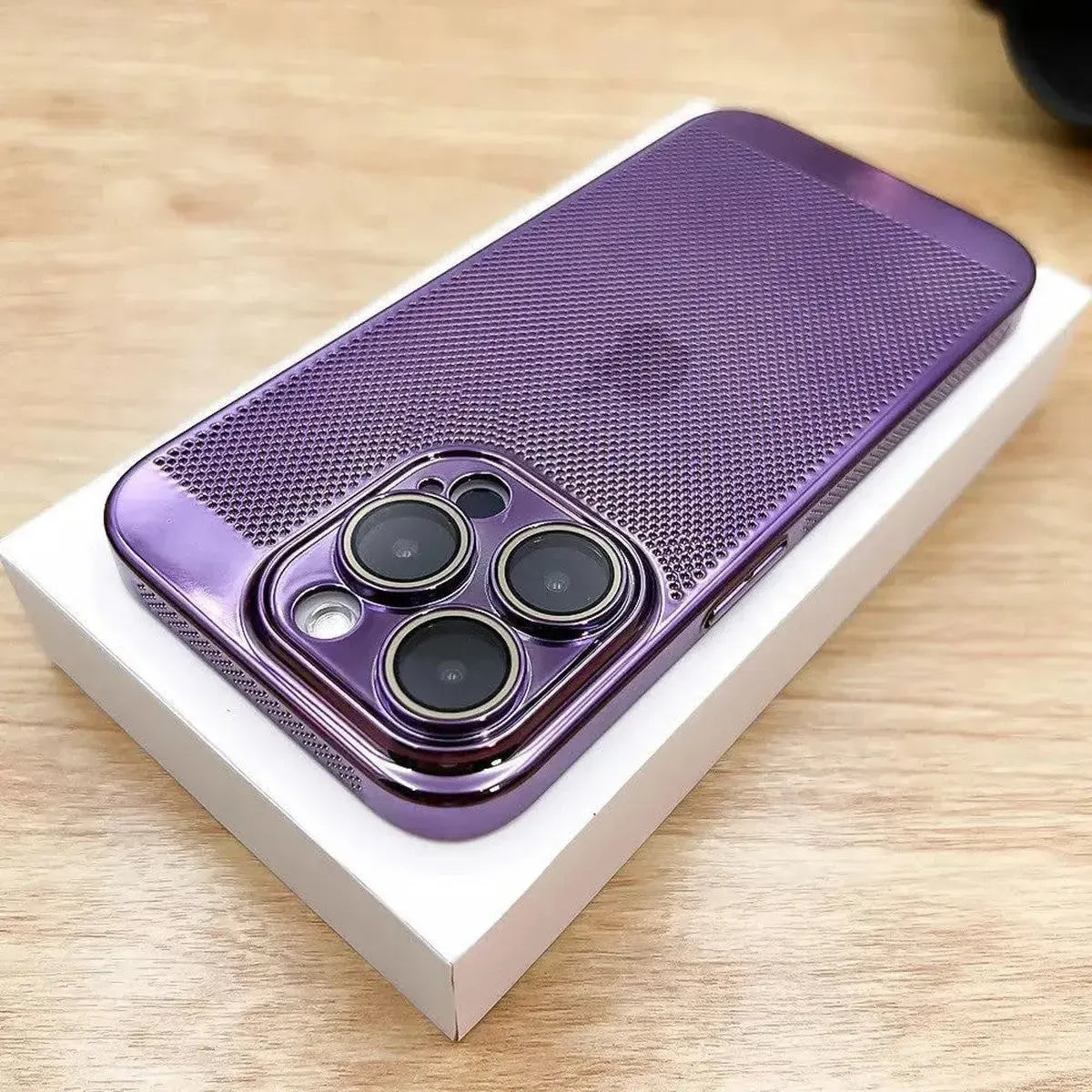 Caseles Plating Breathable Heat Dissipation Mesh Cooling Case for iPhone Caseles Caseles Plating Breathable Heat Dissipation Mesh Cooling Case for iPhone Caseles