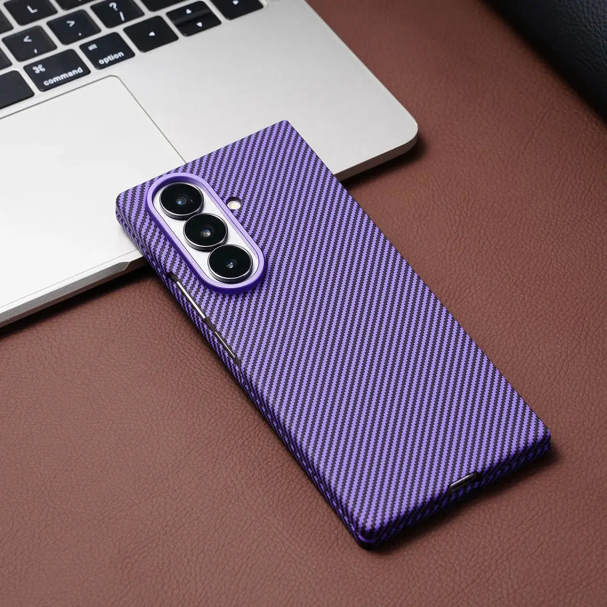 Buy Slim carbon fiber texture case for Galaxy Z Fold 8. Built-in screen protector & strong magnets for MagSafe charging. Precise fit, zero bulk. - LEO at Caseles-Samsung Galaxy Z Fold 8 Ultra, Black