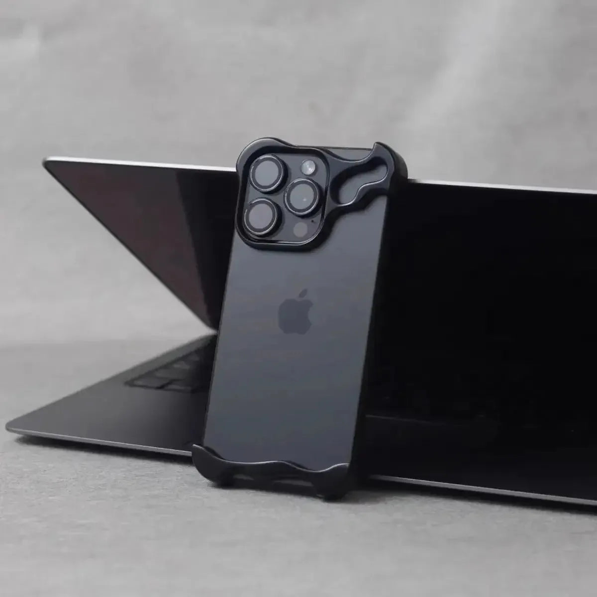 Buy Aluminum Alloy Anti-fall Heat Dissipation Bezel Slim iPhone Case , Pekah at Caseles -Black, iPhone 16 Pro Max